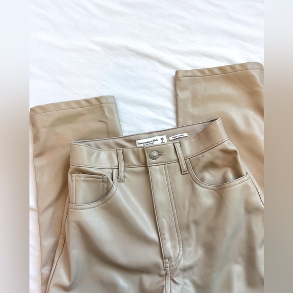 Abercrombie Vegan Leather Beige Pants - Picture 4 of 11
